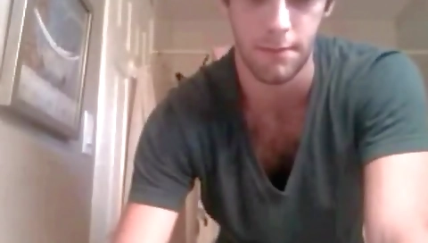 Blonde babe finger fuck her pussy till it gets wet