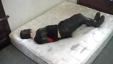 Tallie's first time with a youngercha