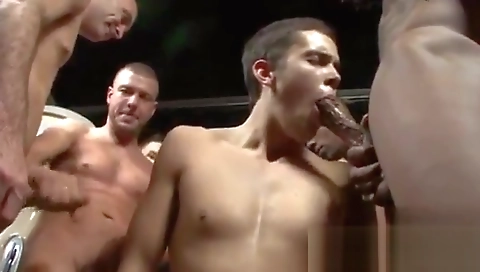 Slutty chick fucks like a slut