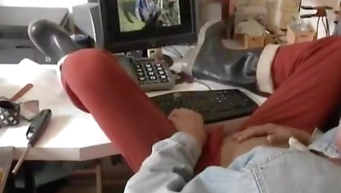 Havywt gomez aperture knuckle of a slut